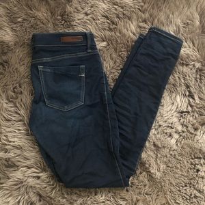 SOLD 🎉 Express skinny jeans